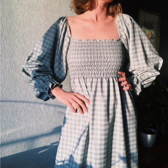 olive & june Dresses & Skirts - Balloon sleeve gingham dress women size 2-4 but stretchy so would fit larger!